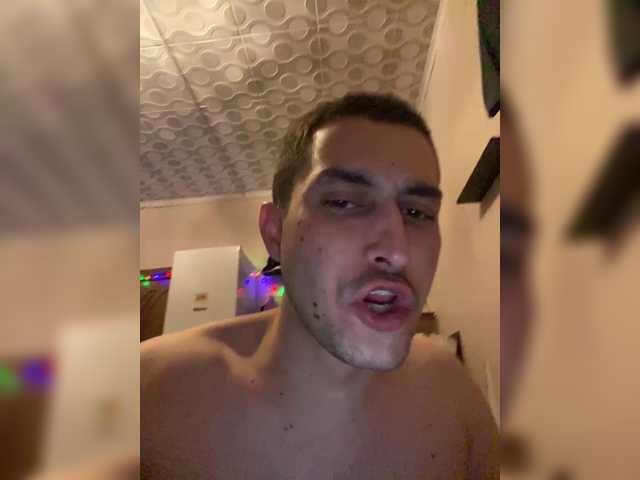 Transliacijos ekrano nuotraukos Xzibitzi