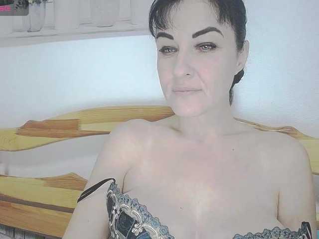Nuotraukos BlackQueenXXX I record a video with your fantasies .800 current in time 15 minutes !!