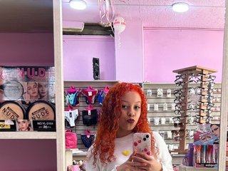 Erotinis vaizdo pokalbis yannicandy