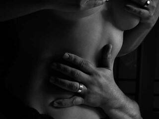 Erotinis vaizdo pokalbis YaraHotCandy