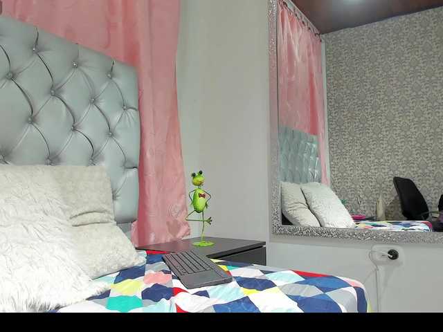 Transliacijos ekrano nuotraukos yesicacharlote