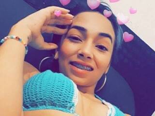 Erotinis vaizdo pokalbis yesihot