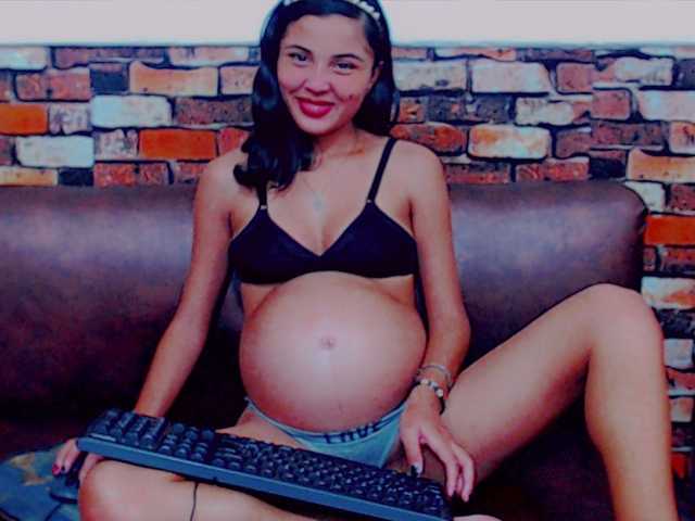 Nuotraukos yesybeauty The SOHW of the pregnant girl
