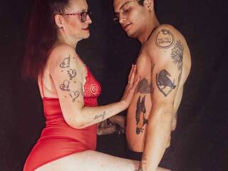 Erotinis vaizdo pokalbis yinnandyosh