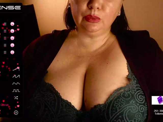 Nuotraukos YouDiLove BigBoobs Love vibration 1 tk ---squirt2000---ass 150 ---tits 100---pm 50 tk---- grup,privat