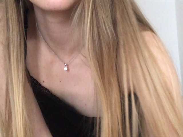 Nuotraukos young-lola Blowjob 300