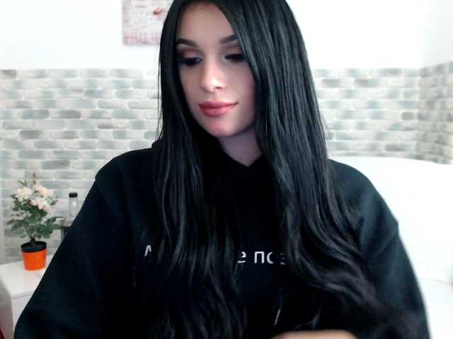 Transliacijos ekrano nuotraukos Your-G0ddess