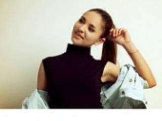 Erotinis vaizdo pokalbis yourcherrys