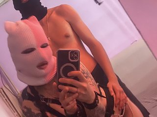 Erotinis vaizdo pokalbis YourFantasyIsaCouple2