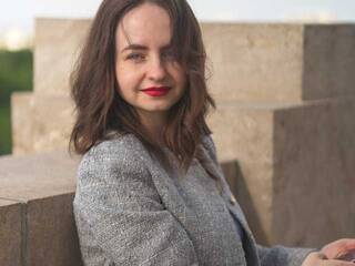 Erotinis vaizdo pokalbis YourJessi