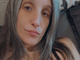 Erotinis vaizdo pokalbis Yourneighborhoodchick