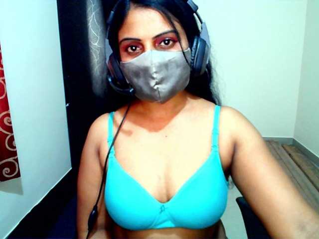 Nuotraukos yoursavitha5 my neighbour at home | Make me Squirt at Pvt | Today free show for all| Please support | lets party [none] [none] [none]