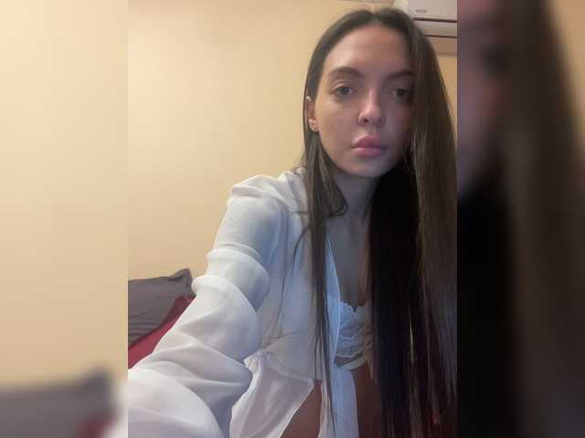 Transliacijos ekrano nuotraukos Ysiaa