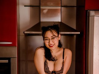 Erotinis vaizdo pokalbis YukiLewd