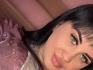 Erotinis vaizdo pokalbis Koketochka_Y