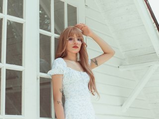 Erotinis vaizdo pokalbis YuqiSun