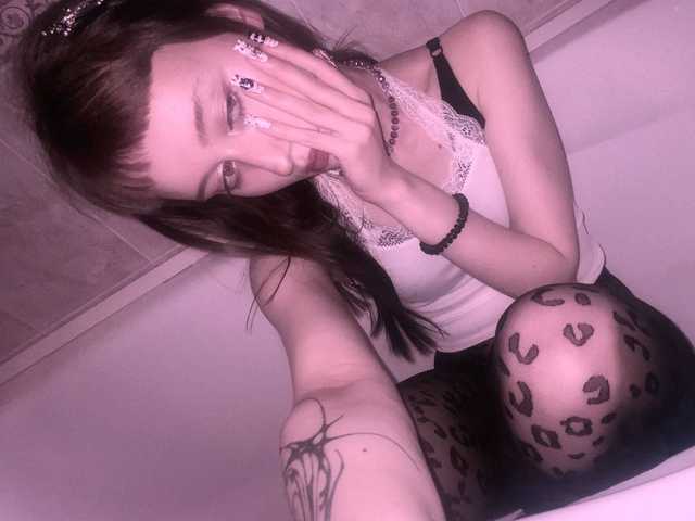 Profilio nuotrauka z0mbieGirl