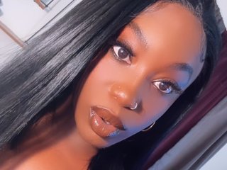 Erotinis vaizdo pokalbis Zadaraye