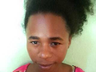 Erotinis vaizdo pokalbis Zafimanelle