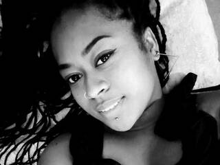 Erotinis vaizdo pokalbis zafiro-C