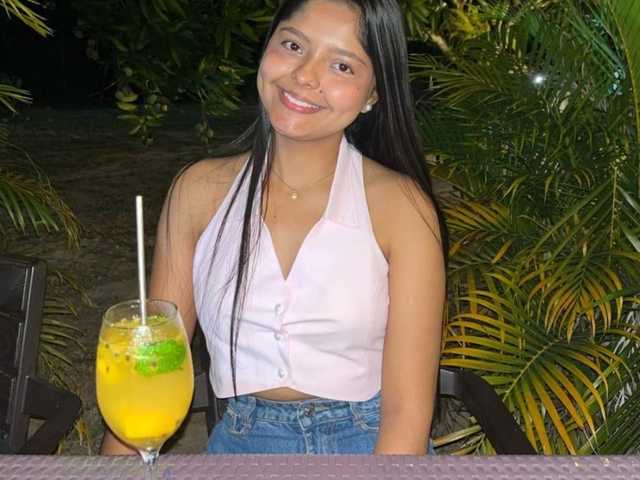 Profilio nuotrauka ZashaFoxxy
