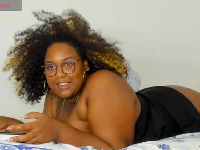 Transliacijos ekrano nuotraukos Zoebigboobs