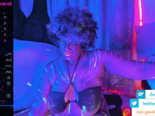 Transliacijos ekrano nuotraukos Zoebigboobs