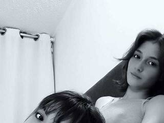 Erotinis vaizdo pokalbis zoemely