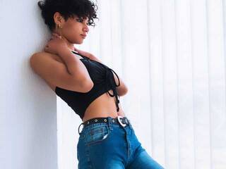 Erotinis vaizdo pokalbis zuky89