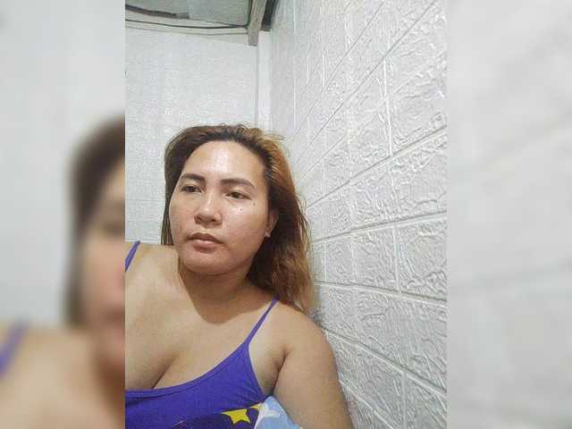 Nuotraukos zyna6914 hello guy welcome to my room help me soem token guyz thank you for all help guyz...